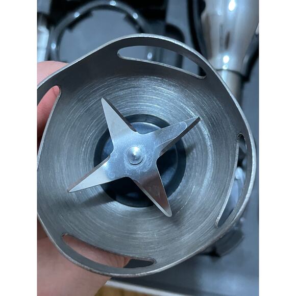 KITCHENAID Immersion Hand Blender 5-Speed Set KHB2561 NO CHOPPER NO PITCHER - Picture 5 of 8